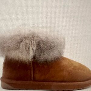 REAL SHEEP SKIN  Emu Tan Ankle Booties with Fur Trim